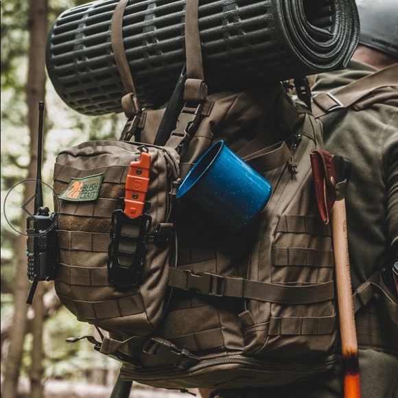 New with tags -Red Squirrel Bushcraft Adventuralist Backpack - Picture 5 of 5